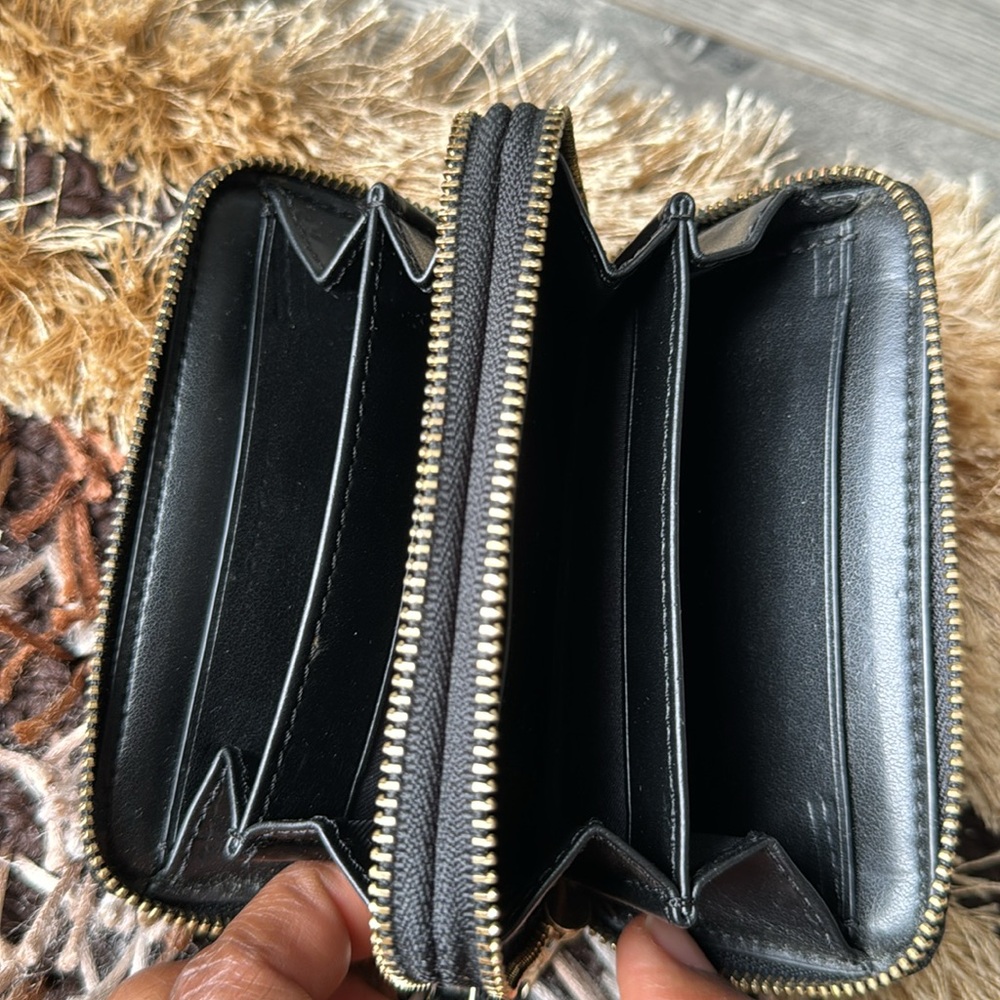 Authentic Coach wallet - Picture 8 of 13
